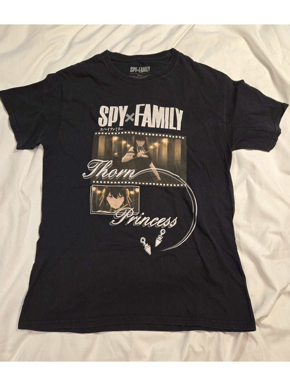 Spy x Family Yor Forger Thorn Princess Anime Black Graphic T-Shirt Men's Size M